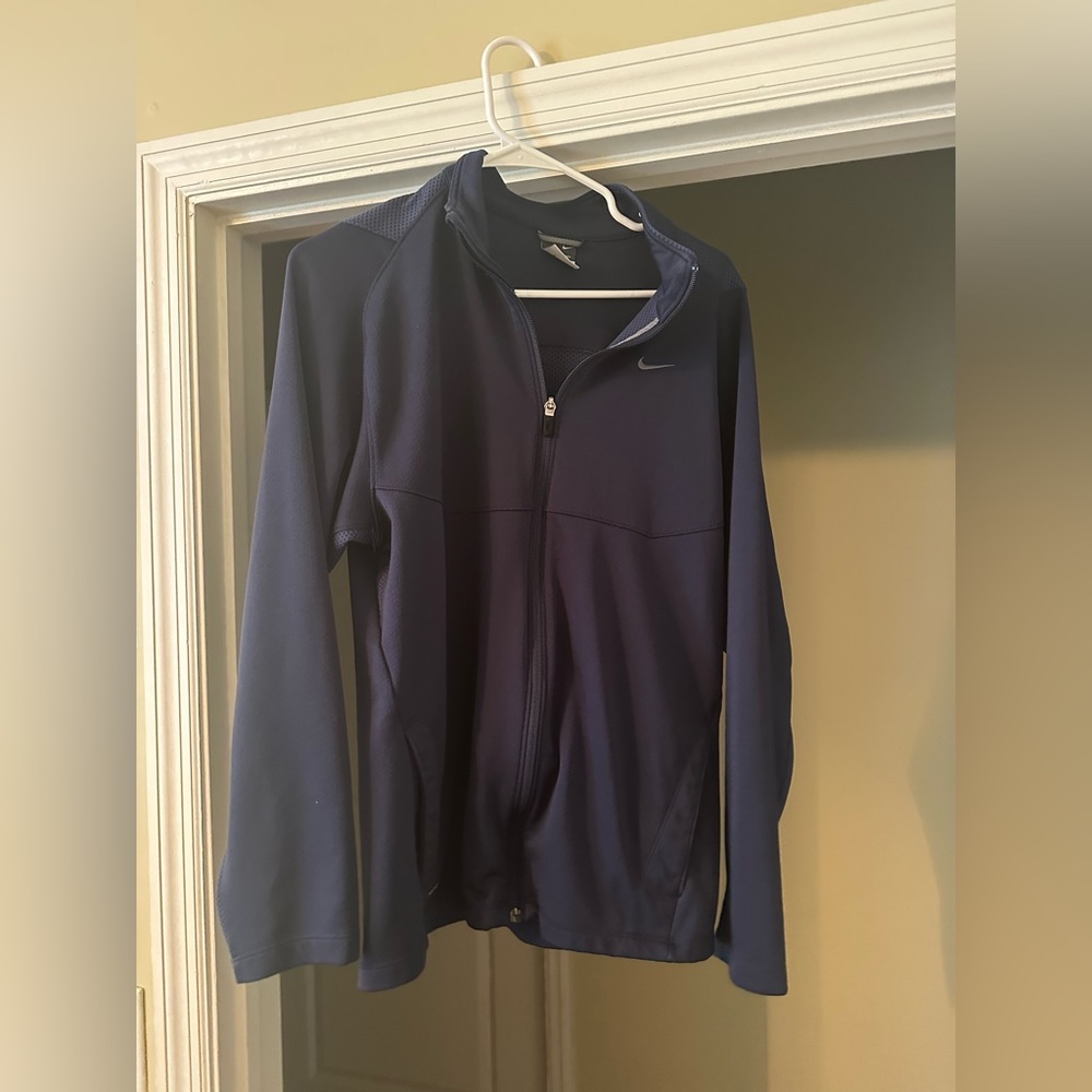 Like New, Nike Navy Full Zip Jacket. Men’s Medium